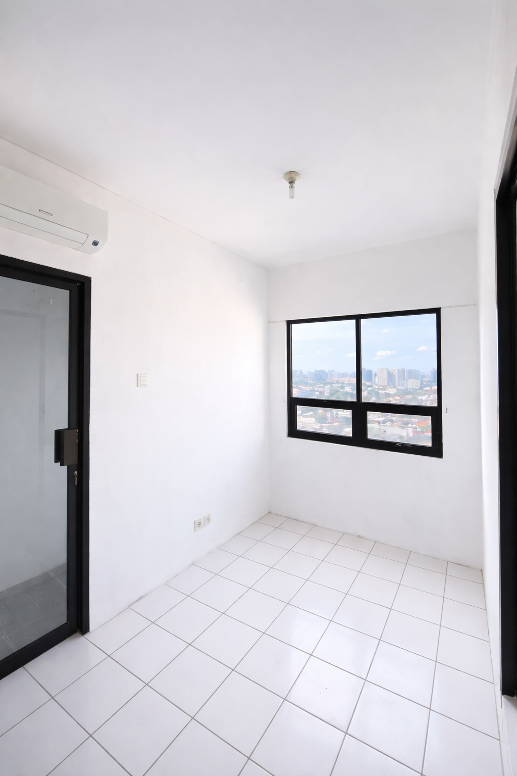 WhatsApp Image 2026-04-08 at 22.14.01 (3)