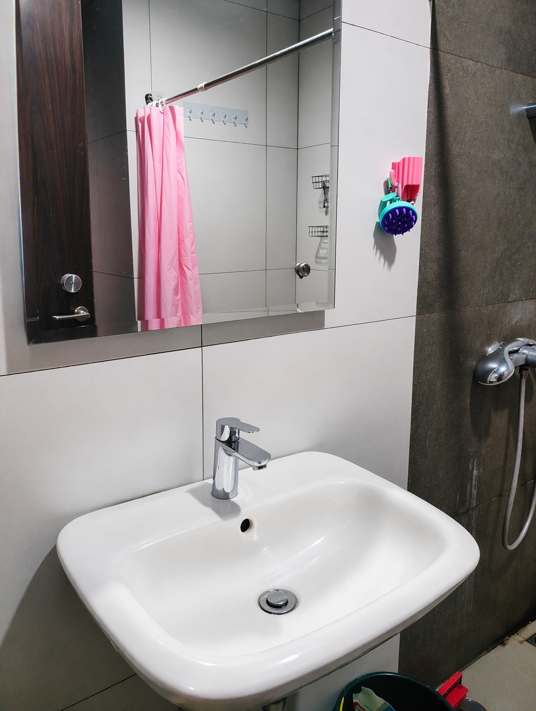 WhatsApp Image 2026-04-17 at 22.52.28